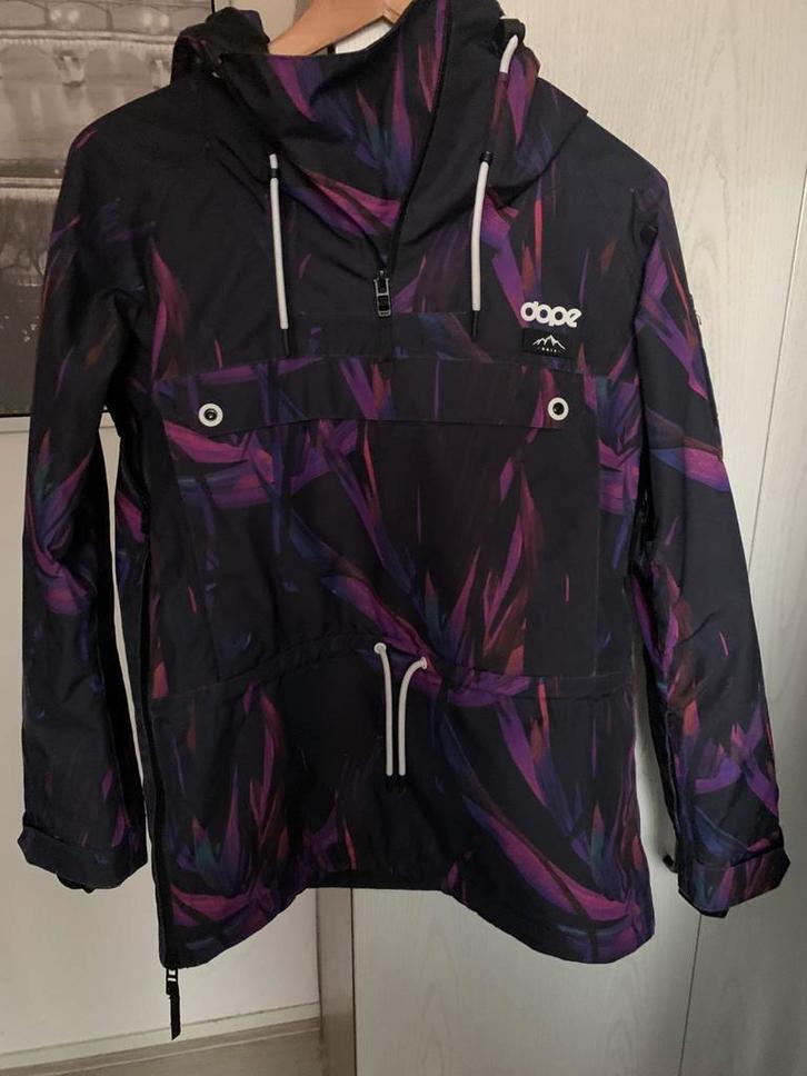 Dope Annok ski jas snowboard jas maat xs, Kleding | Dames, Wintersportkleding, Zo goed als nieuw, Jack, Maat 34 (XS) of kleiner