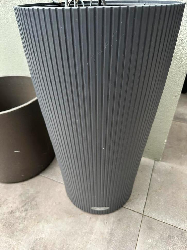 Bloempotten verschillende maten voor maar € 50, Tuin en Terras, Bloembakken en Plantenbakken, Zo goed als nieuw, Overige materialen