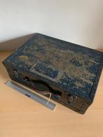 Oude Koffer, Sieraden, Tassen en Uiterlijk, Koffers, Gebruikt, Slot, Ophalen of Verzenden, Minder dan 35 cm