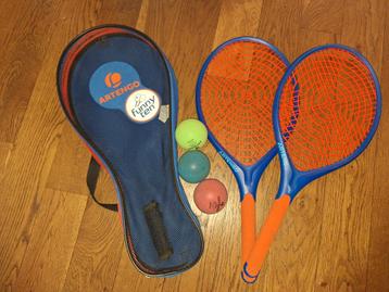 Fun tennisracket + zachte ballen beschikbaar voor biedingen
