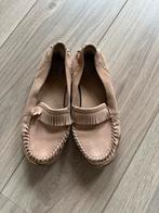 Ugg moccasins beige maat 38, Beige, Ophalen of Verzenden, Sneakers of Gympen, Gedragen