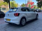 Volkswagen POLO 1.0 TSI Highline Automaat Navi Airco PDC, Auto's, Volkswagen, Stof, Gebruikt, Euro 6, 95 pk
