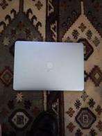 MacBook Pro + oplader. Defect door waterschade, Computers en Software, Apple Macbooks, 2 tot 3 Ghz, 13 inch, Niet werkend, Onbekend
