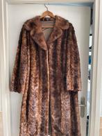 Nertsmantel, Ophalen of Verzenden, Zo goed als nieuw, Maat 42/44 (L)