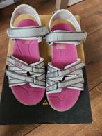 Teva Thirza Sandalen 33/34, Kinderen en Baby's, Kinderkleding | Schoenen en Sokken, Ophalen of Verzenden, Zo goed als nieuw, Overige typen