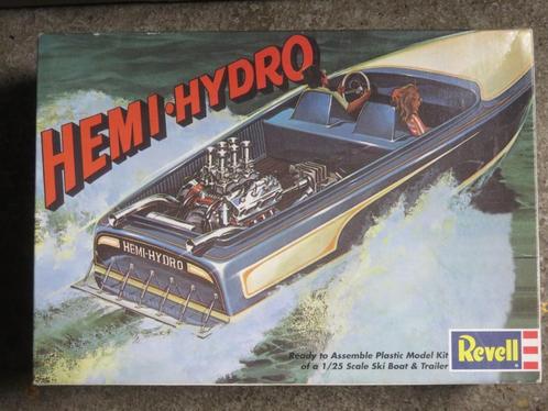 Bouwdoos Hemi Hydro Speed boad + trailer Revell, Hobby en Vrije tijd, Modelbouw | Auto's en Voertuigen, Nieuw, Auto, Groter dan 1:32