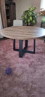 Eettafel, Huis en Inrichting, Tafels | Eettafels, Rond, Ophalen of Verzenden, Zo goed als nieuw, 100 tot 150 cm