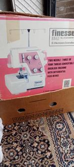 Overlock Machine, Hobby en Vrije tijd, Naaimachines en Toebehoren, Ophalen of Verzenden, Lockmachine, Overige merken
