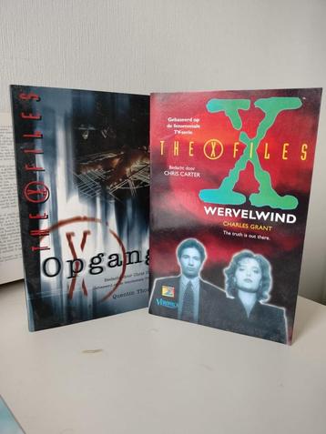 X files boeken set beschikbaar voor biedingen