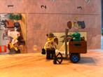 5903 LEGO Adventurers Dino Island Johnny Thunder and Baby T, Ophalen of Verzenden, Zo goed als nieuw