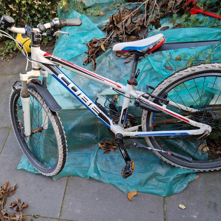 Cube Race 240 Kinderfiets, Fietsen en Brommers, Fietsen | Mountainbikes en ATB, Gebruikt, Heren, Overige merken, Minder dan 45 cm