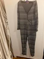 Grijze Onesie met Print, Kleding | Dames, Pyjama's, Ophalen of Verzenden, Zo goed als nieuw, Maat 38/40 (M)
