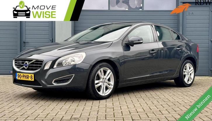 Volvo S60 D3 5 Cilinder 163pk Momentum | AUTOMAAT | Trekhaak, Auto's, Volvo, Bedrijf, Te koop, S60, ABS, Adaptive Cruise Control