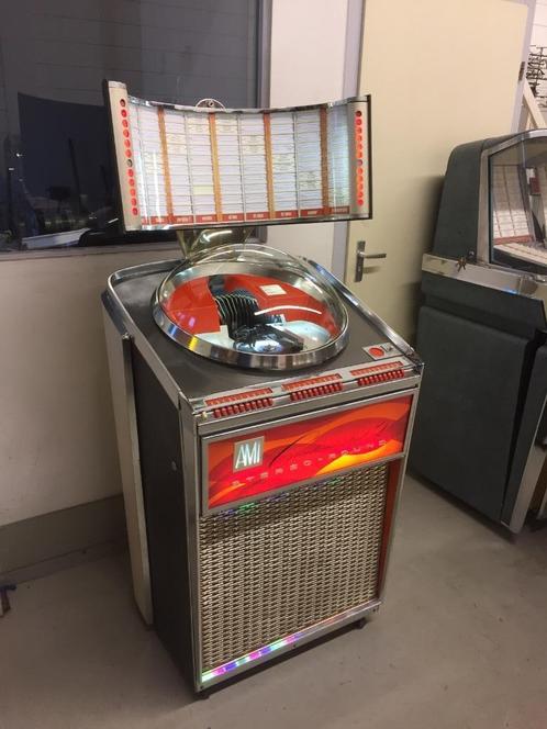 Ami continental 200 select prachtige kwaliteit, Verzamelen, Automaten | Jukeboxen, Gebruikt, Overige merken, 1970 tot heden, Met singles