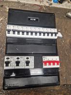 Emat Groepenkast 10 Groepen + Kookgroep, Doe-het-zelf en Verbouw, Elektra en Kabels, Ophalen of Verzenden, Zo goed als nieuw