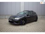 Volkswagen GOLF 8 R 2.0 TSI 4M PERF AKRA PANO H-UP LEDER H&K, Automaat, Gebruikt, Zwart, 4 cilinders