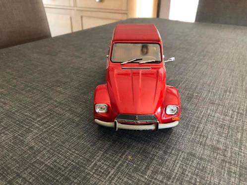 Norev 1/18 Citroën dyane rood, Hobby en Vrije tijd, Modelauto's | 1:18, Zo goed als nieuw, Auto, Norev, Ophalen