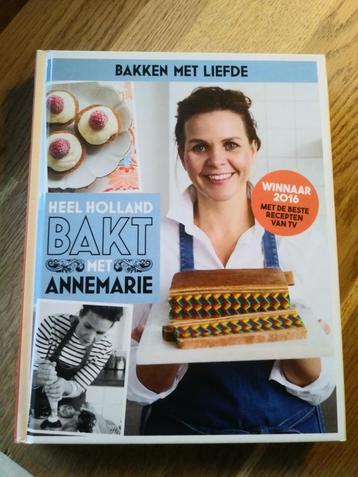 HEEL HOLLAND BAKT MET ANNEMARIE, BAKKEN MET LIEFDE. beschikbaar voor biedingen