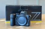 Nikon Z5 body (1.060 clicks) NIEUWSTAAT (BTW artikel), Nieuw, Ophalen of Verzenden, Stroombaan 14, 1181 VX AMSTELVEEN, Nikon.nl@cffcommunications.nl
