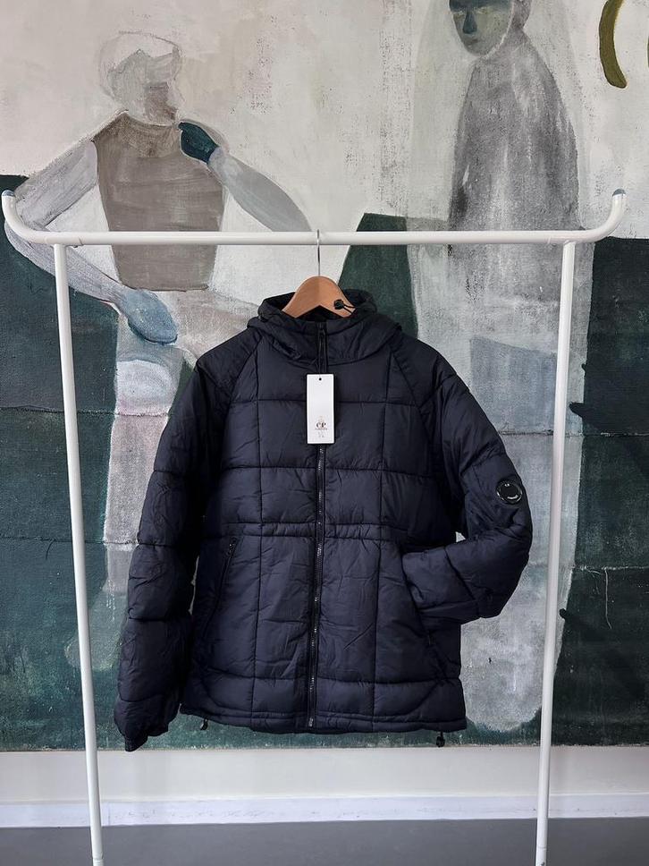 CP Company DD-Shell Puffer Nieuw !, Kleding | Heren, Jassen | Winter, Nieuw, Overige maten, Zwart, Ophalen of Verzenden
