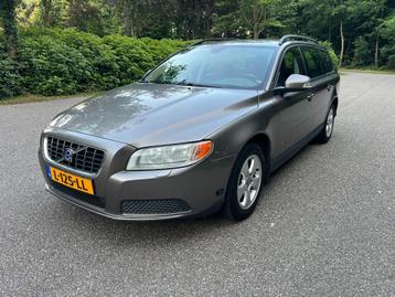 Volvo V70 2.0F 215dkm 145PK Trekhaak Clima Dealer onderhoud beschikbaar voor biedingen