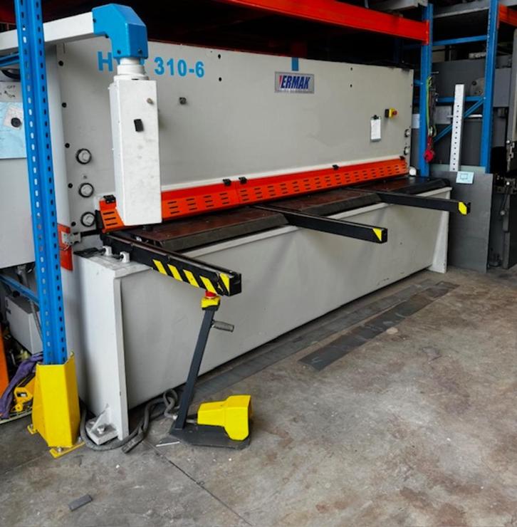 PLAATSCHAAR ERMAK 3000 X 6 MM (44), Zakelijke goederen, Machines en Bouw | Metaalbewerking, Ophalen