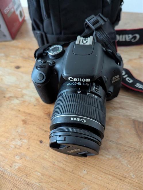 Canon 600D met lens en accesoires, Audio, Tv en Foto, Fotocamera's Digitaal, Zo goed als nieuw, Canon, Ophalen