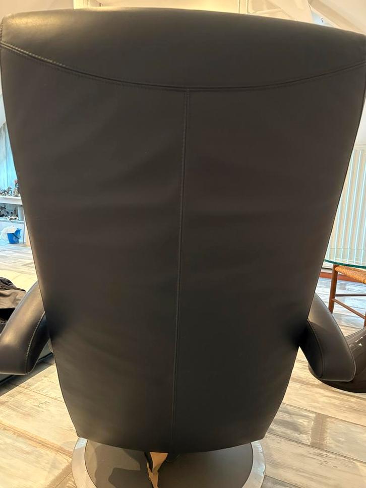 Leolux Stoel - Donkerblauw - Comfortabel, Huis en Inrichting, Fauteuils, Gebruikt, Leer, 50 tot 75 cm, 75 tot 100 cm, Ophalen