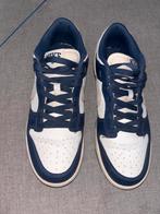 Nike Dunk Low Blauw, Ophalen of Verzenden, Gedragen, Blauw, Sneakers of Gympen