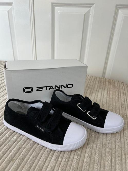 Stanno Canvas gymschoenen schoolgym schoentjes maat 26 NIEUW, Kinderen en Baby's, Kinderkleding | Schoenen en Sokken, Nieuw, Schoenen