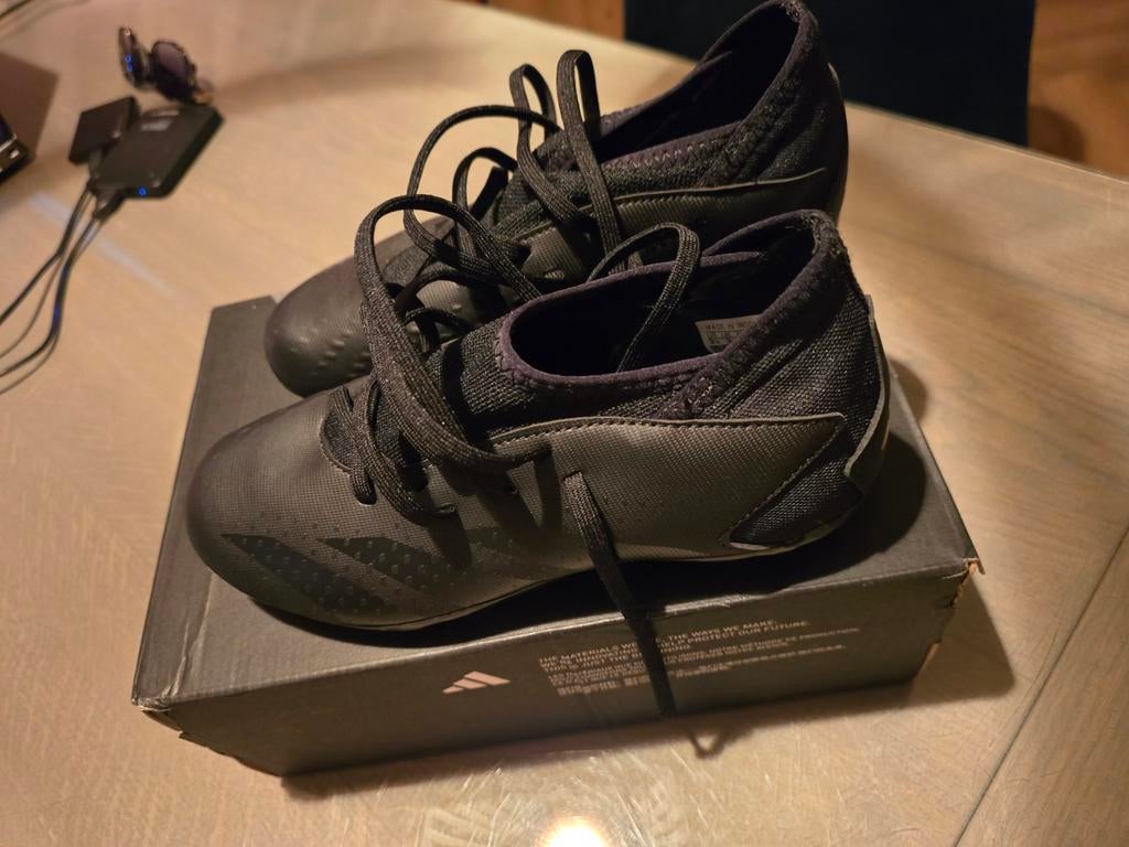 Adidas Predator Accuracy Voetbalschoenen Maat 35.5 Nieuw, Ophalen of Verzenden, Nieuw, Schoenen