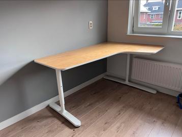 Ikea (‘bekant’)  hoekbureau - afbeelding 3