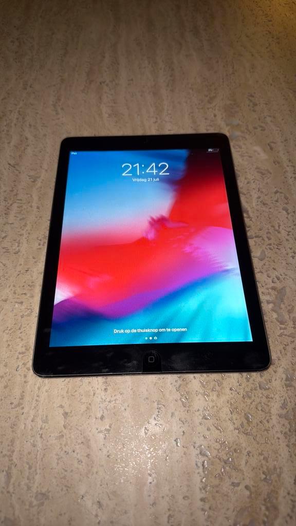 İPad Air 1e generatie, Computers en Software, Apple iPads, Gebruikt, Apple iPad, Wi-Fi, 10 inch, 16 GB, Grijs, Ophalen