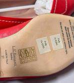 LK Bennett Polly Leather Contrast Stitch Flats schoen hak 37, Schoenen met lage hakken, Nieuw, Ophalen of Verzenden, Rood