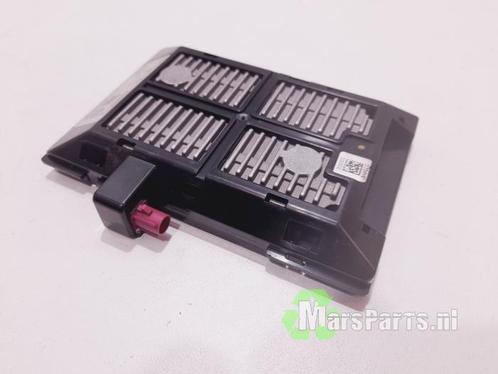 Draadloze oplader van een Skoda Superb, Auto-onderdelen, Elektronica en Kabels, Skoda, Gebruikt, 3 maanden garantie, Ophalen of Verzenden