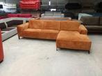 Oaker gele hoekbank velvet 275x160cm geheel gereinigd, 250 tot 300 cm, ., Hoekbank, Ophalen of Verzenden