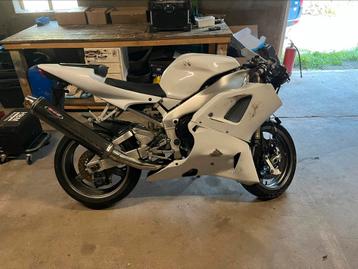 Yamaha r1 2000-2001 onderdelen beschikbaar voor biedingen