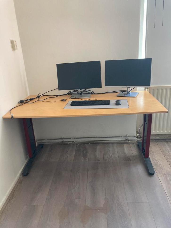 Bureau met Galant bureaublad in hoogte verstelbaar 160 x 80, Huis en Inrichting, Bureaus, Gebruikt, Bureau, In hoogte verstelbaar