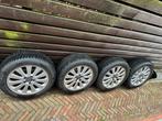 Volvo Cygnus velgen en Goodyear Ultra grip 8 winterbanden, Ophalen