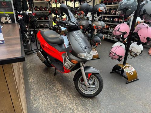 Gezocht: Gilera Runner 172/180/183cc DD, Fietsen en Brommers, Scooters | Overige merken, Zo goed als nieuw, Ophalen