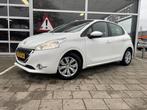 Peugeot 208 1.2 VTi Envy /Cruise/Clima/5 drs/Trekhaak/Navi/d, Voorwielaandrijving, Euro 5, Stof, Gebruikt