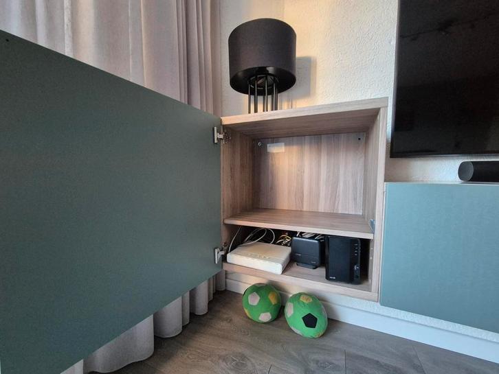 Ikea Tv meubel met kast combinatie, Huis en Inrichting, Kasten | Televisiemeubels, Zo goed als nieuw, Minder dan 100 cm, 150 tot 200 cm