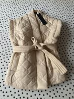 Nieuw gilet met ceintuur maat S Yehwang, Kleding | Dames, Bodywarmers, Ophalen of Verzenden, Nieuw, Maat 36 (S), Beige