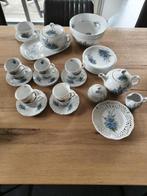 Uniek servies met vergeet me nietjes en lelietjes van dalen, Ophalen of Verzenden