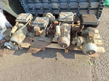 4x electro motor met lier beschikbaar voor biedingen