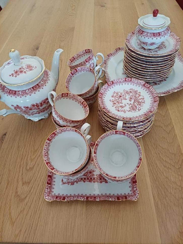 Seltmann weiden Theresia rood compleet thee servies, Antiek en Kunst, Antiek | Servies compleet, Ophalen
