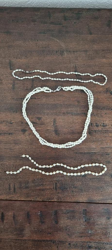 3 vintage zoetwaterparelkettingen, Sieraden, Tassen en Uiterlijk, Kettingen, Zo goed als nieuw, Overige materialen, Met hanger