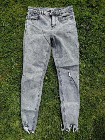 Denim Co jeans grijs rafels maat 42 grijze spijkerbroek.  beschikbaar voor biedingen