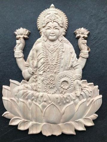 Houtsnijwerk ornament boeddha Lakshmi hindoe godin  beschikbaar voor biedingen