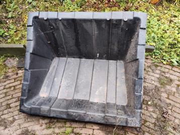 Bak voor zonnepanelen 2 stuks beschikbaar voor biedingen